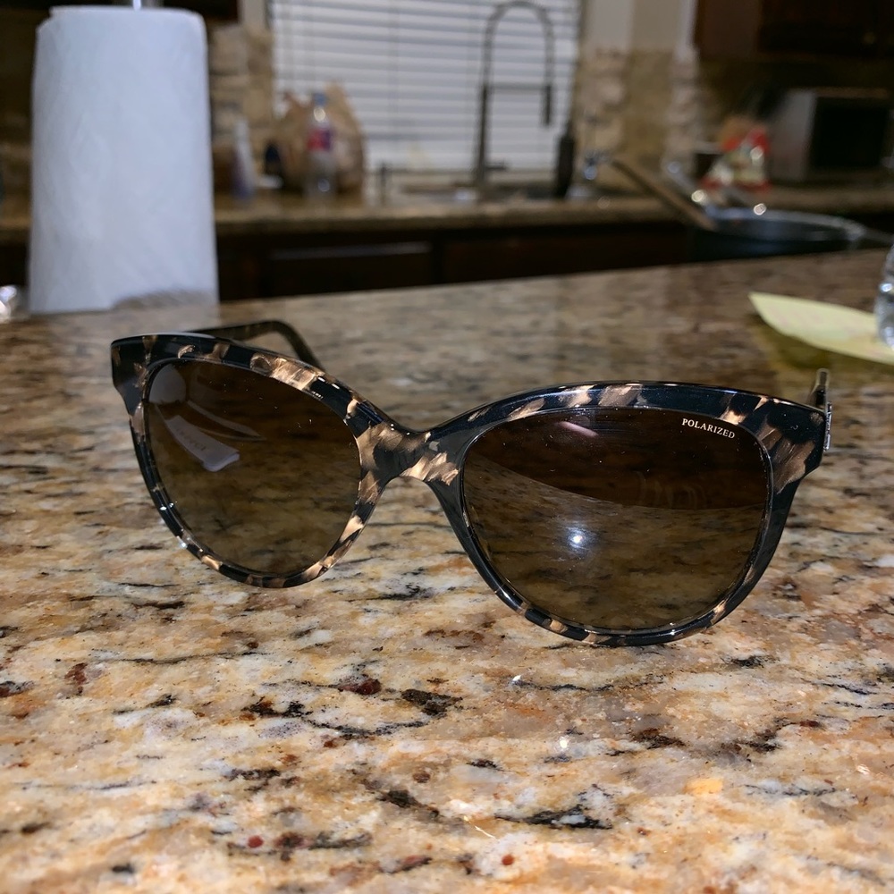 BRAND NEW Versace Sunglasses